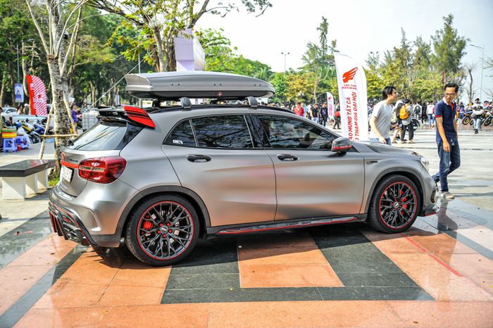 Dàn siêu xe, mô tô hàng chục tỉ đồng tụ họp tại Cần Thơ: Dàn xe lộng lẫy - Ảnh 11.