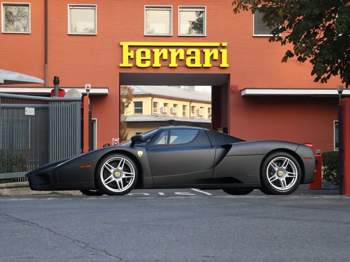 Siêu xe Ferrari trị giá 5 triệu USD độc nhất vô nhị, được thiết kế đặc biệt cho dòng tộc hoàng gia: Chỉ có những người may mắn mới có cơ hội nhìn thấy chiếc xe này chạy trên đường - Ảnh 1.