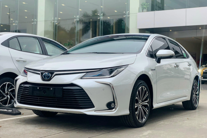 Sự bùng nổ của xe hybrid tại Việt Nam trong năm 2022: Thậm chí cả mẫu xe 'hot' Santa Fe cũng phải tham gia cuộc chơi - Ảnh 6.