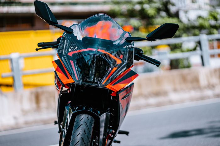 Xuất hiện KTM RC 390 tại Việt Nam: Giá chỉ 209 triệu đồng, tích hợp nhiều công nghệ như xe mô tô cao cấp - Hình ảnh 4.