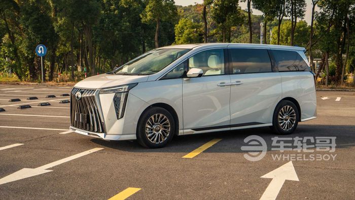 Minivan hạng sang của Trung Quốc có giá tương đương với xe phổ thông, với thiết kế giống như Lexus - Ảnh 7.