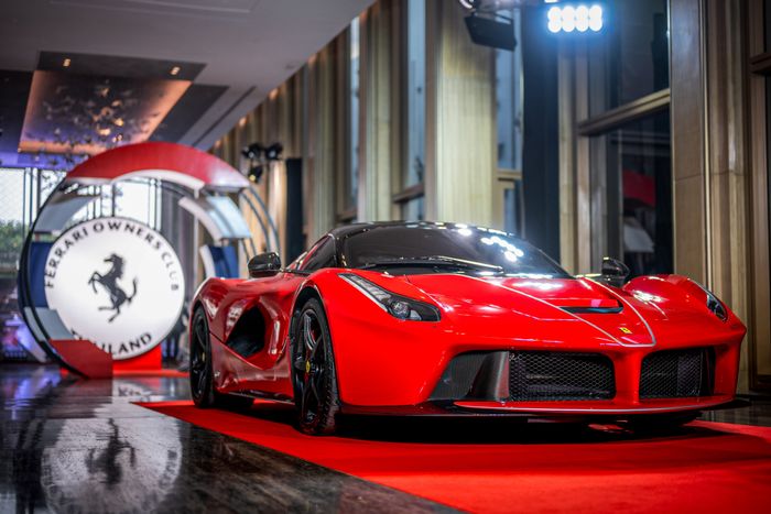Tôi vừa tự bỏ ra 4 triệu để bay sang Thái và tham gia sự kiện offline của giới đại gia siêu xe: LaFerrari với giá trị hơn 250 tỷ đã lộ diện, cùng với toàn bộ căn hầm đầy xe Ferrari - Ảnh 5.