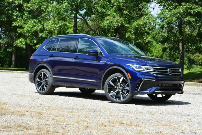 Top 10 mẫu xe không đáng tin cậy nhất năm 2022 - Ảnh 4.