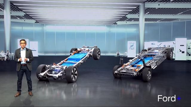 CEO Ford: Xe điện trong tương lai sẽ được "giản đơn hóa hoàn toàn", sử dụng pin nhỏ hơn - Ảnh 2.