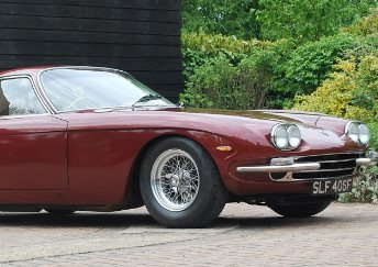 Lamborghini đang gặp khó khăn trong cuộc cách mạng của xe điện: Mẫu siêu xe đặc trưng không tiếng nổ ầm ầm liệu có thể thu hút được khách hàng? - Ảnh 1.