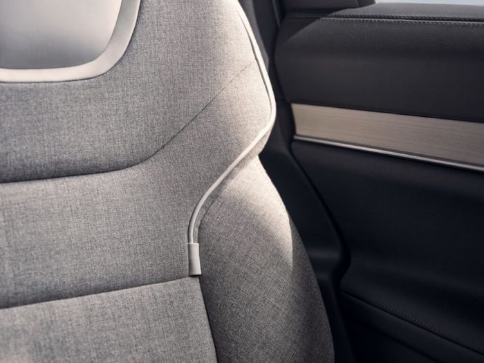 Volvo EX90 phiên bản 2024 được ra mắt tại triển lãm CES - Ảnh 7.