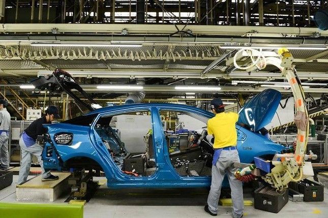 Toyota tiếp tục dẫn đầu trong doanh số ô tô toàn cầu cho năm thứ ba liên tiếp - Ảnh 1.