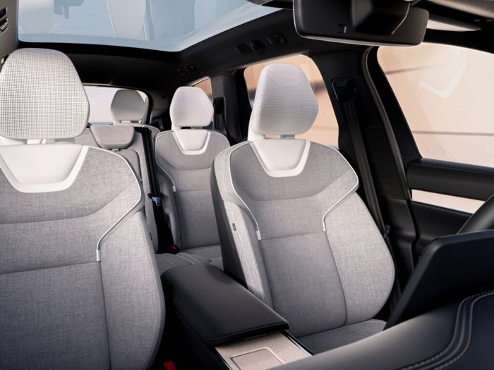 Volvo EX90 phiên bản 2024 được giới thiệu tại triển lãm CES - Ảnh 14.