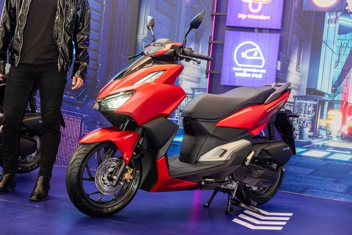 Honda Vario 160 được ra mắt tại thị trường Việt Nam, giá khởi điểm từ - Ảnh 1.