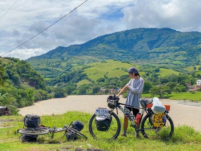 Anh chàng 19 tuổi đã đi xe đạp qua 14 quốc gia trong hơn 500 ngày - Hình ảnh 3.