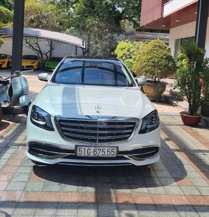 Phan Thành bán lại chiếc Mercedes-Maybach S 450 sau gần 5 năm sử dụng với giá ngang ngửa một chiếc S-Class đời mới.