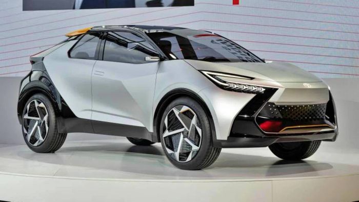 Những điều cần biết trước về Toyota C-HR 2023: Thiết kế tương lai, không sử dụng động cơ điện vì một lý do - Ảnh 2.