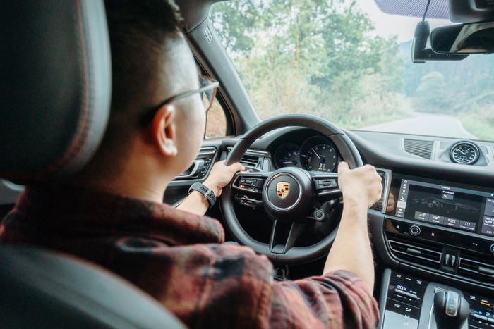 Tôi dành toàn bộ ngày trải nghiệm Porsche Macan và đã hiểu được lý do tại sao những người giàu khi mua xe không quá quan tâm đến các thông số kỹ thuật - Hình ảnh số 14.