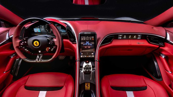 Phiên bản đặc biệt của Ferrari Roma đi kèm với bộ ấm trà, hộp xì gà và thậm chí cả... diều trong xe - Ảnh 2.
