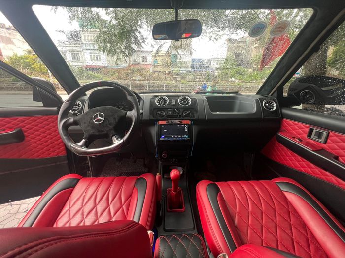 Chủ nhân ở Hải Phòng bỏ hơn 300 triệu để độ chiếc Mitsubishi Jolie thành G63: Mất 6 tháng để thực hiện, phải sửa cả khung gầm để lắp mâm 21 inch - Ảnh 7.
