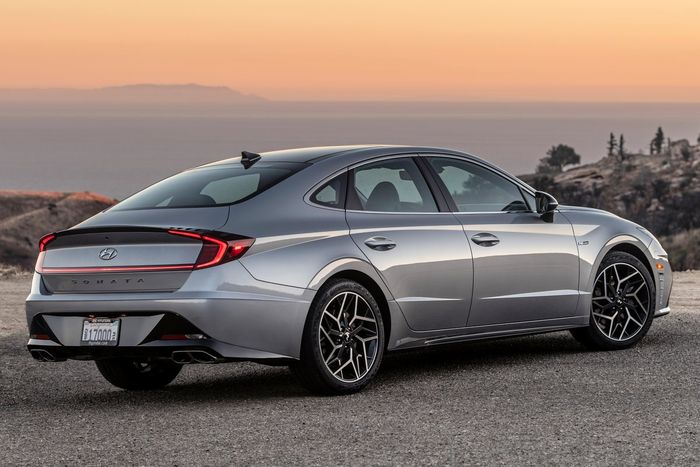 Hyundai Sonata 2023 tiết lộ bản cập nhật đáng chú ý trước những tin đồn về kết thúc - Hình 5.