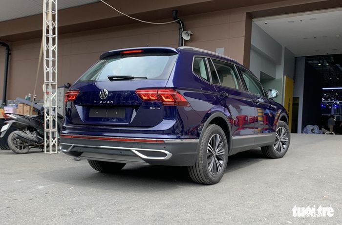 Ảnh 4 của Volkswagen Tiguan Allspace bản nâng cấp tiết lộ trước ngày ra mắt tại Việt Nam.