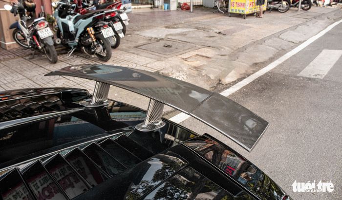 Ông Đặng Lê Nguyên Vũ sở hữu chiếc Lamborghini Gallardo Spyder Performante hiếm tại Việt Nam - Ảnh 7.