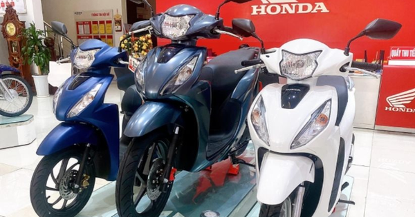 Honda Vision chưa bao giờ hết hot, bán được hơn 2.200 xe/ngày - Ảnh 1.