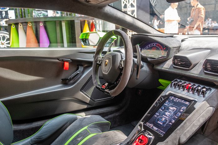 Chi tiết về Lamborghini Huracan Tecnica, giá từ 19 tỷ đồng tại thị trường Việt Nam - Hình ảnh 11.