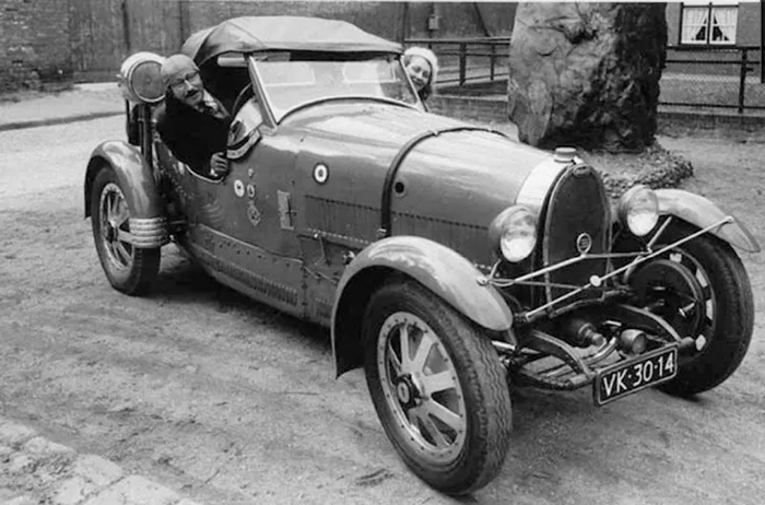 Những hình ảnh quý hiếm về các mẫu xe Bugatti trong những năm 1920 và 1930 - Ảnh 3.