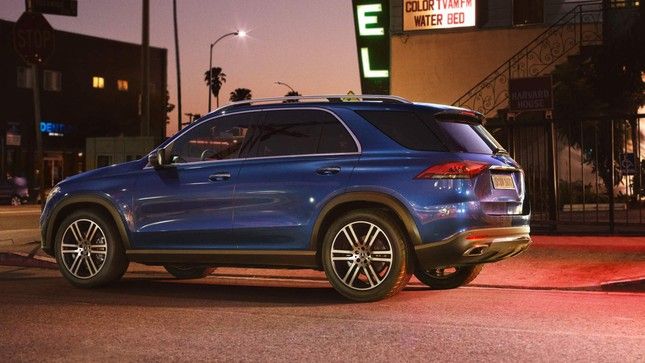 Gần 1.000 chiếc xe Mercedes-Benz bị thu hồi tại Việt Nam - Ảnh 1.
