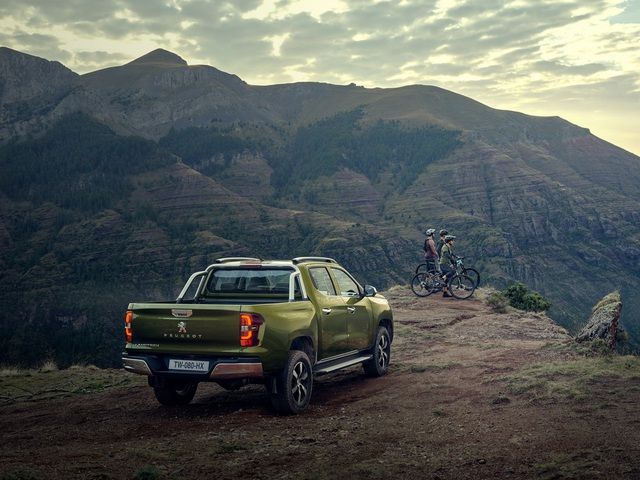 Bán tải Peugeot Landtrek ra mắt Đông Nam Á, cạnh tranh với Hilux và Ranger - Ảnh 5.