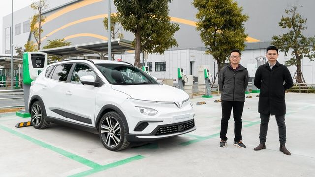 Mạnh Linh, chủ nhân của kênh 'Mê Xe': 'Người trẻ thường sẵn lòng tiếp nhận những điều mới mẻ khi mua ô tô' - hình 3.