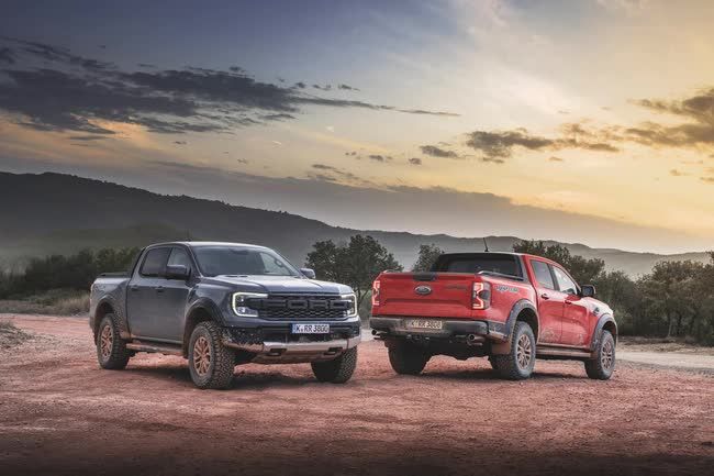 Với mỗi thị trường, một loại động cơ khác nhau, việc Ford Ranger Raptor 2023 sắp ra mắt tại Việt Nam đã gây ra nhiều câu hỏi - Ảnh 1.