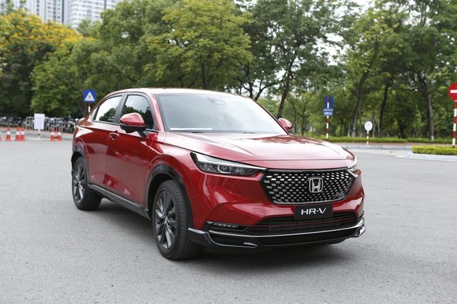 Doanh số SUV đô thị tại Việt Nam: Toyota, Kia tách top, cuộc đua ngôi vương sớm có chủ - Ảnh 3