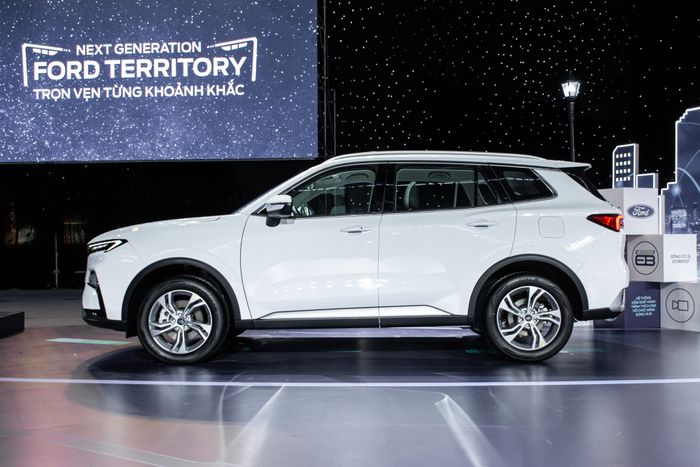 Rẻ hơn 113 triệu, Ford Territory tiêu chuẩn long lanh như bản cao cấp, được cải thiện với nhiều tính năng thủ công mới - Ảnh 6.