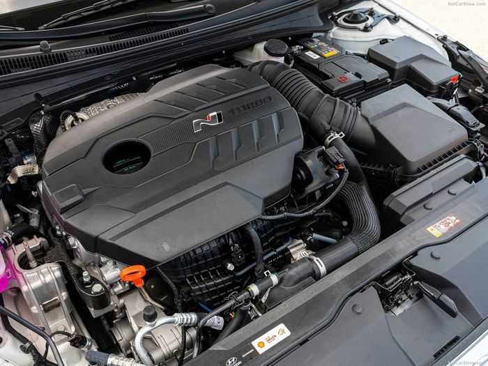 Hyundai Elantra N 2022 đột ngột xuất hiện tại Việt Nam: Sở hữu sức mạnh gần 300 mã lực, so sánh với Honda Civic Type R và Subaru WRX - Ảnh 4.
