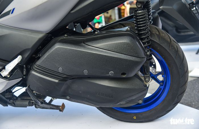 Yamaha X Max 300 đang nhận đặt hàng tại Việt Nam, với mức giá từ 129 triệu đồng - Ảnh 6.