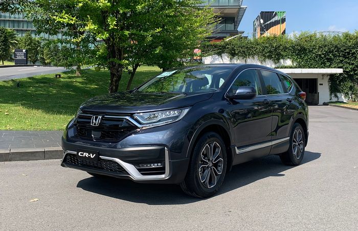 Dòng SUV cỡ C giảm giá: Honda CR-V giảm tới 150 triệu đồng vẫn không đủ mạnh so với Subaru Forester - Hình ảnh 1.