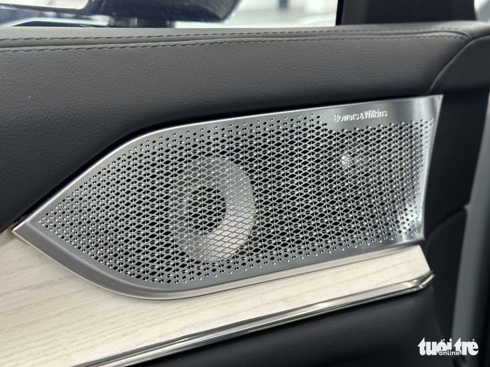 Khám phá Volvo EX90 ngoại thất trước khi đặt chân tới Việt Nam: Đỉnh cao của sự đơn giản - Ảnh 17.