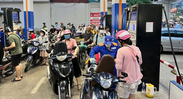 Dự kiến giá xăng và dầu sẽ tiếp tục giảm trong thời gian sắp tới? - Hình ảnh số 1.