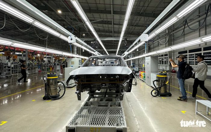 Bên trong nhà máy Hyundai Thành Công số 2: Sản xuất 11 xe/giờ, hy vọng không còn thiếu xe - Hình 6.
