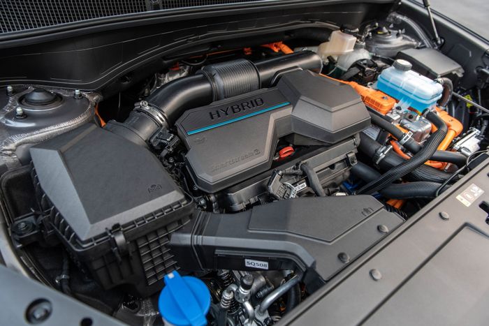 Hyundai bắt đầu lắp ráp Santa Fe Hybrid và Ioniq 5 tại Việt Nam, đang chờ đợi giá cạnh tranh để so sánh với Kia và VinFast - Ảnh 3.