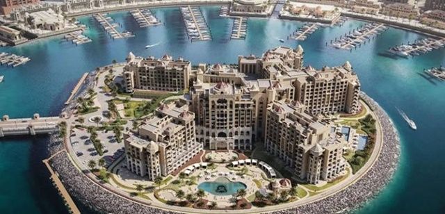 Phong cách xem World Cup kiểu Dubai: Thuê du thuyền 20.000 USD/đêm để tận hưởng trận đấu - Hình 2.
