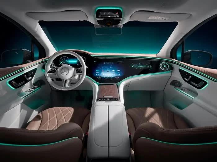 Xem gần hơn những mẫu xe điện siêu sang sẽ ra mắt trong năm 2023 - Hình 19.
