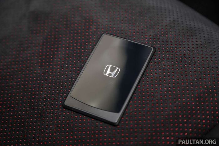 Hình ảnh Honda Civic ra mắt phiên bản hybrid, giá 900 triệu đồng - Hình 20.