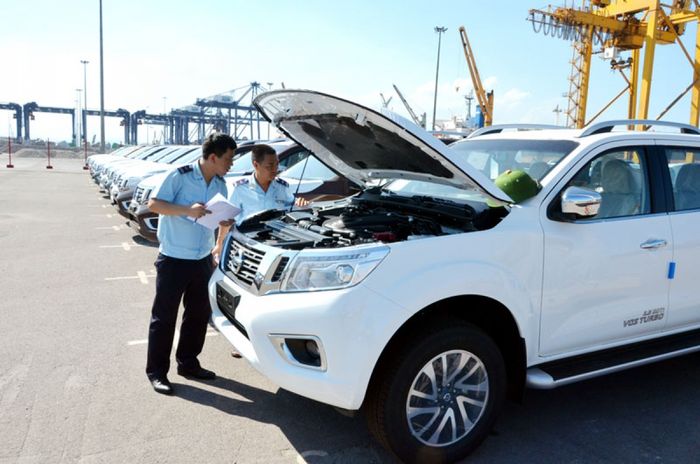 Gần 145,000 xe hơi đã nhập khẩu vào Việt Nam từ đầu năm 2022 - Ảnh 1.