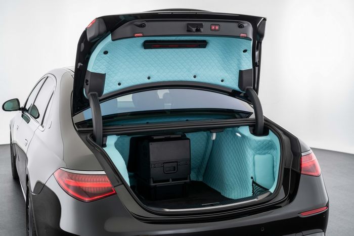 Trải nghiệm vẻ đẹp của Mercedes-Maybach S580 độ Brabus với gam màu xanh ngọc tuyệt vời - Ảnh 11.