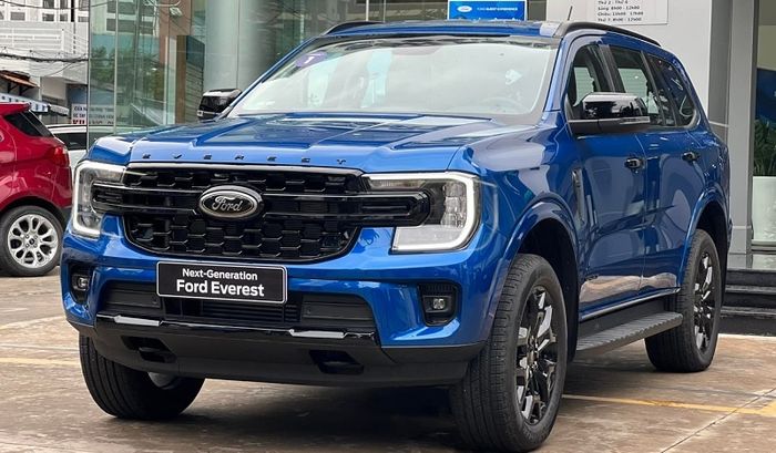 Xe nổi bật năm 2022: Ford Everest vẫn có cơ hội - Ảnh 2.