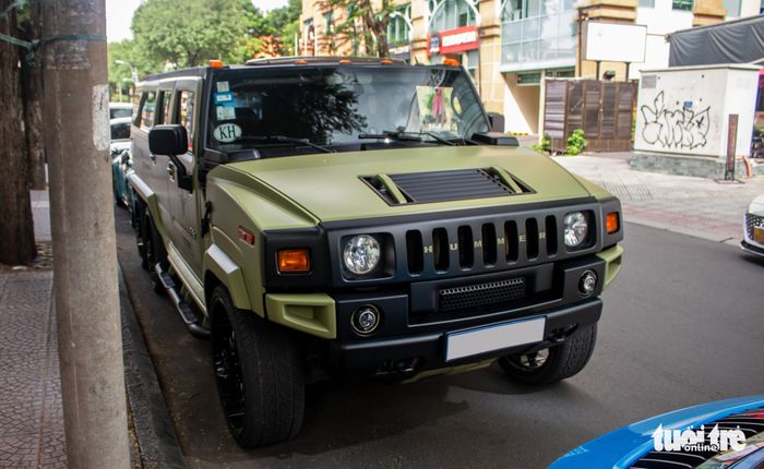 Quái vật Hummer H6 Phiên bản Player hiếm có tại Việt Nam: Xe SUV 6 bánh dành cho giới nhà giàu - Hình 5.