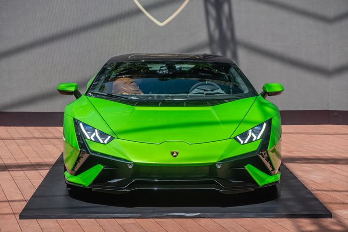 Chi tiết Lamborghini Huracan Tecnica giá từ 19 tỷ đồng tại Việt Nam - Hình ảnh 1.