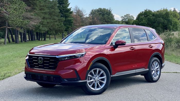 Những đối thủ 'đáng gờm' của 4 dòng xe Skoda đang bán tại Việt Nam trong năm sau: CR-V và CX-5 sẽ có bản nâng cấp lớn - Ảnh 4.