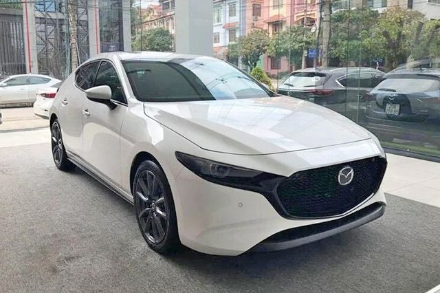 Xe phổ thông cần đặt trước tại Việt Nam: Các mẫu thông dụng nhưng khó kiếm - Ảnh 1.