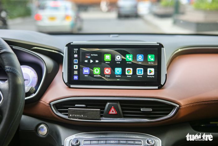 Chủ nhân xe Hyundai Santa Fe: Thử lái nhiều lần, thích quá nên quyết định mua - Hình 8.