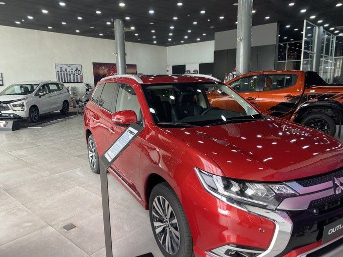 Thị trường xe hơi gầm cao đang sôi động - Hình 1.